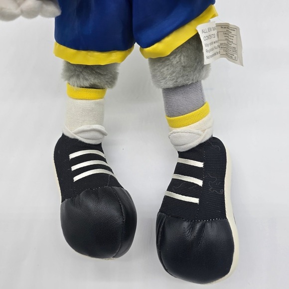 Vintage 1998 Looney Tunes Bugs Bunny Soccer Plush ACE Play-By-Play 16" NWT - Picture 4 of 9
